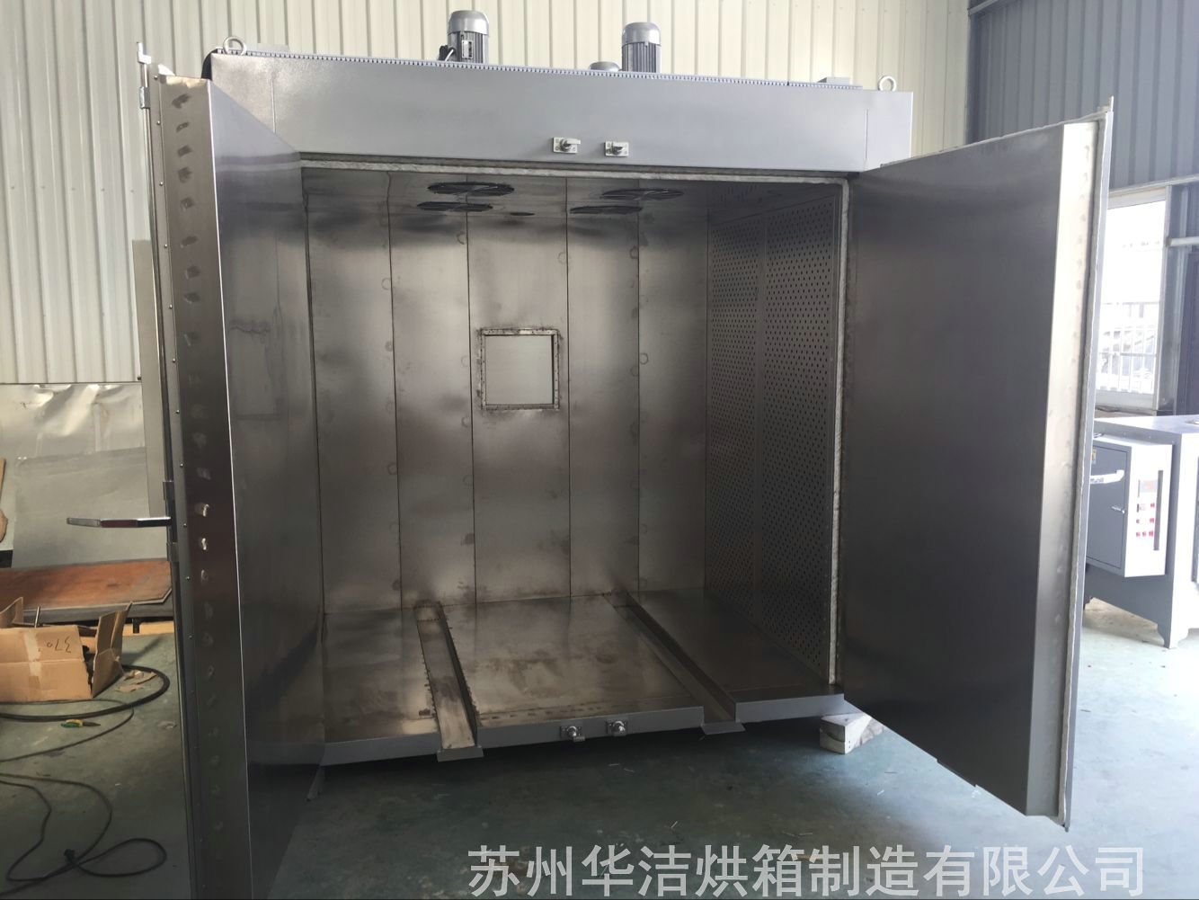 防爆烘箱的使用相關(guān)事項有哪些？